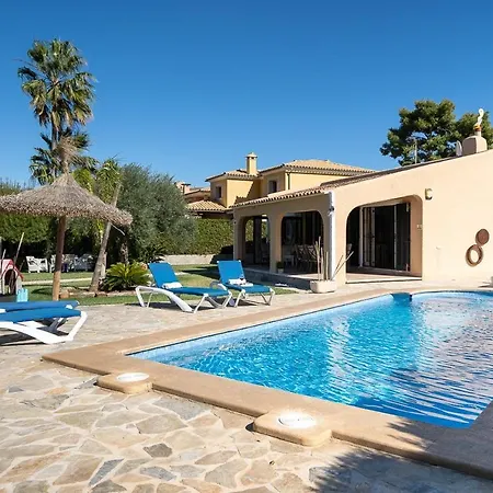 Iris Holiday home